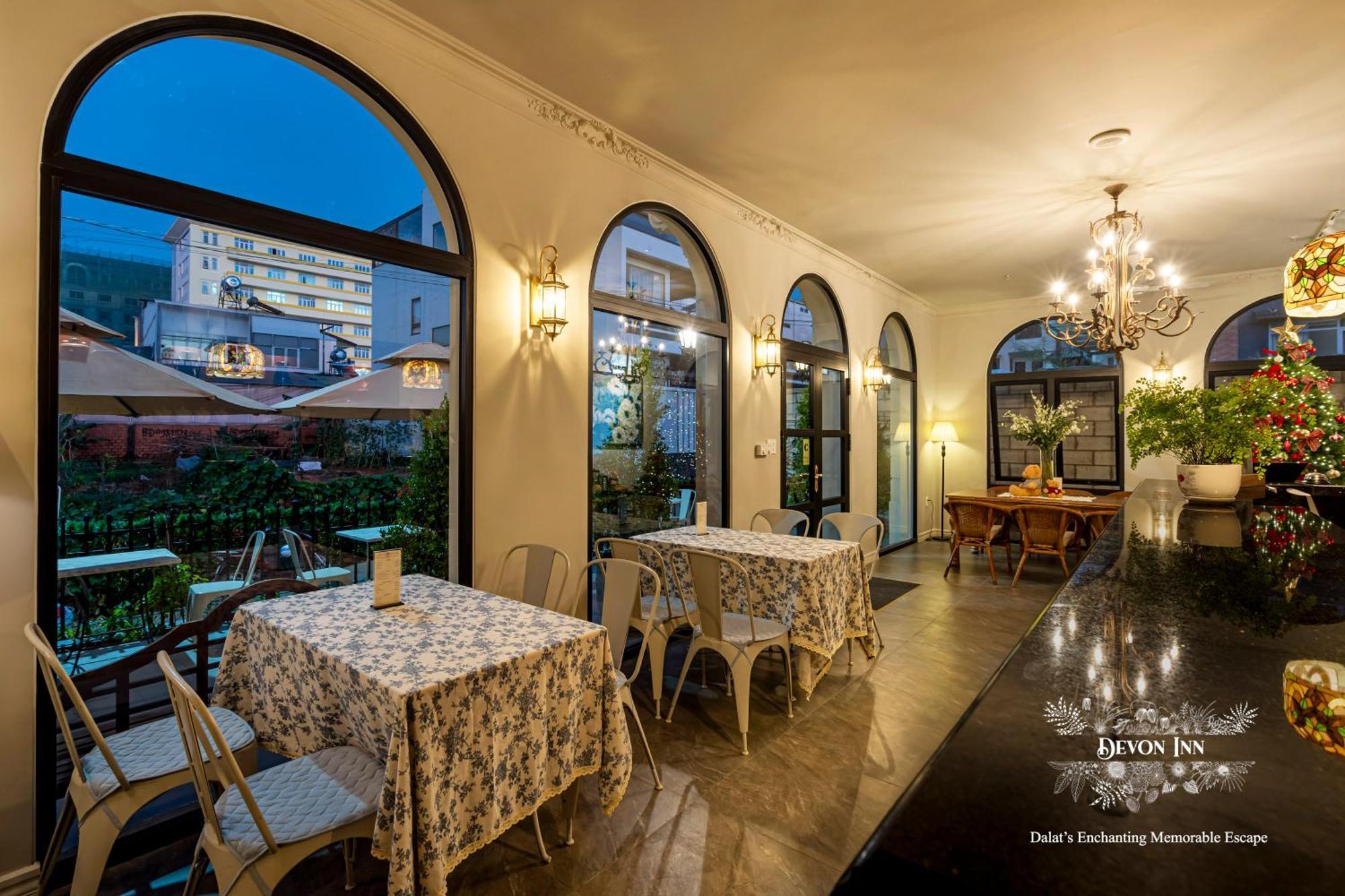 Devon Inn Khu Chi Lăng Exterior foto
